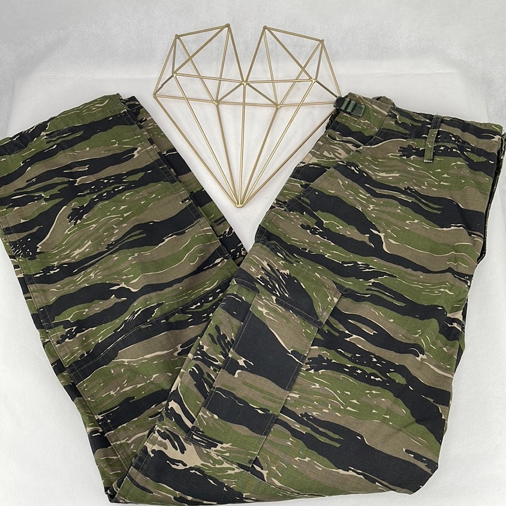 Tiger Camo Genuine Gear Cargo Pants